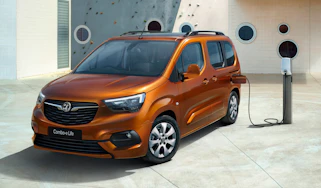 Vauxhall Combo-e Life - front