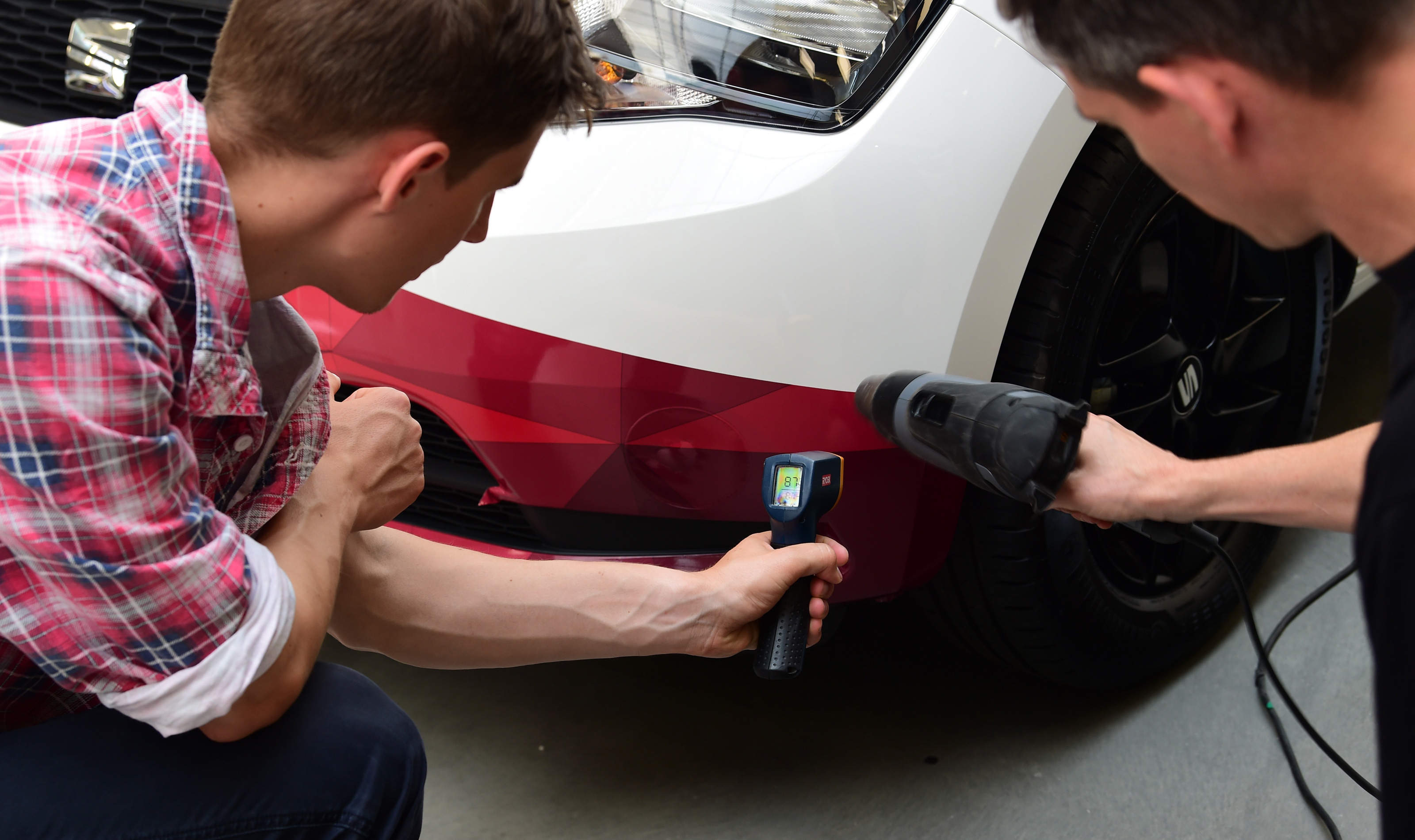Vinyl wrapping process
