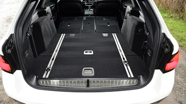 BMW 530d Touring - boot