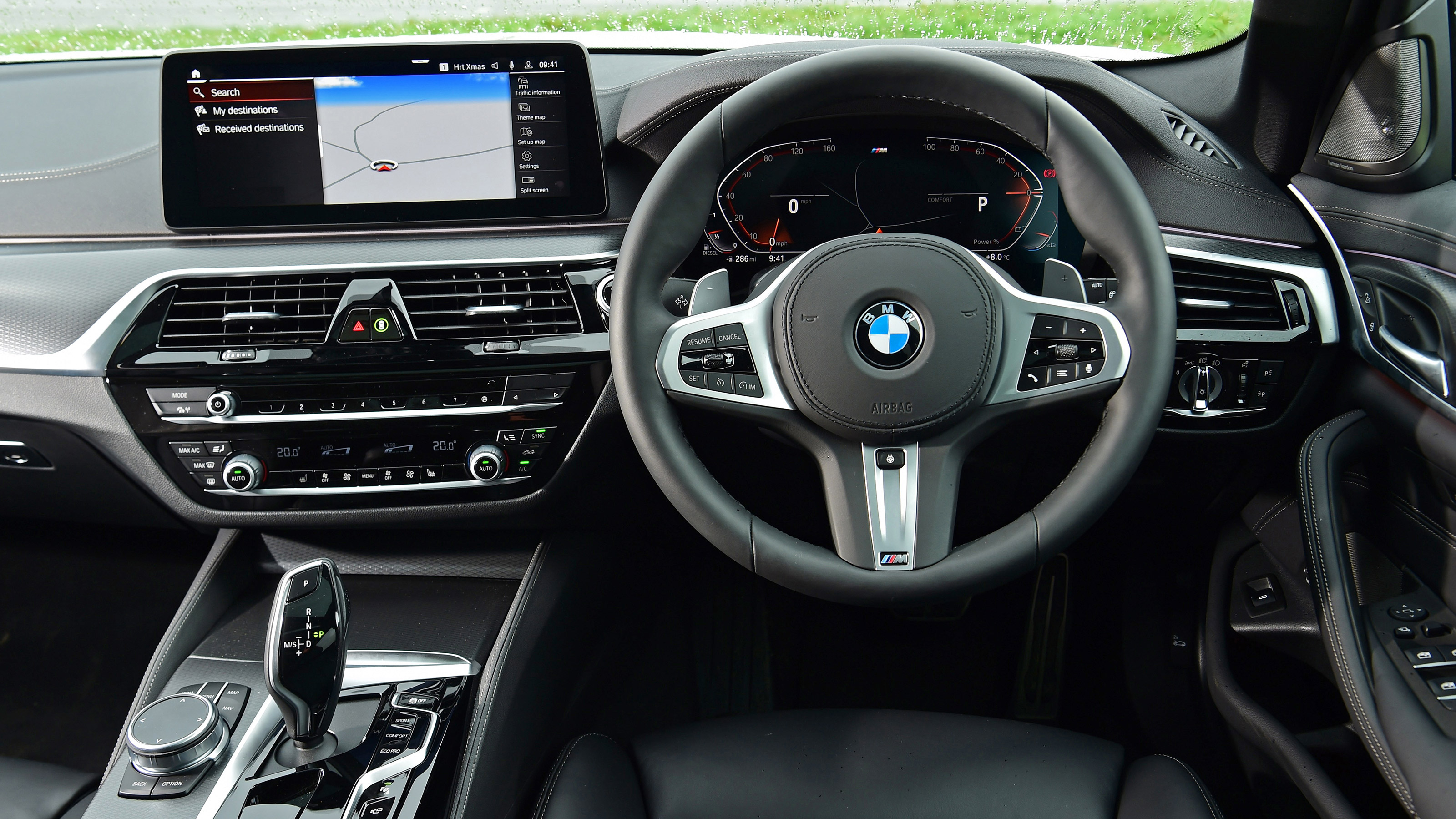 BMW 530d Touring - dash