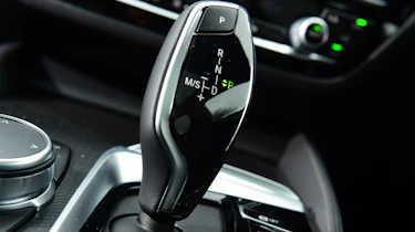 BMW 530d Touring - transmission