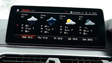 BMW 530d Touring - infotainment