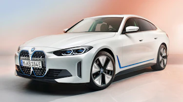 BMW i4 - front static