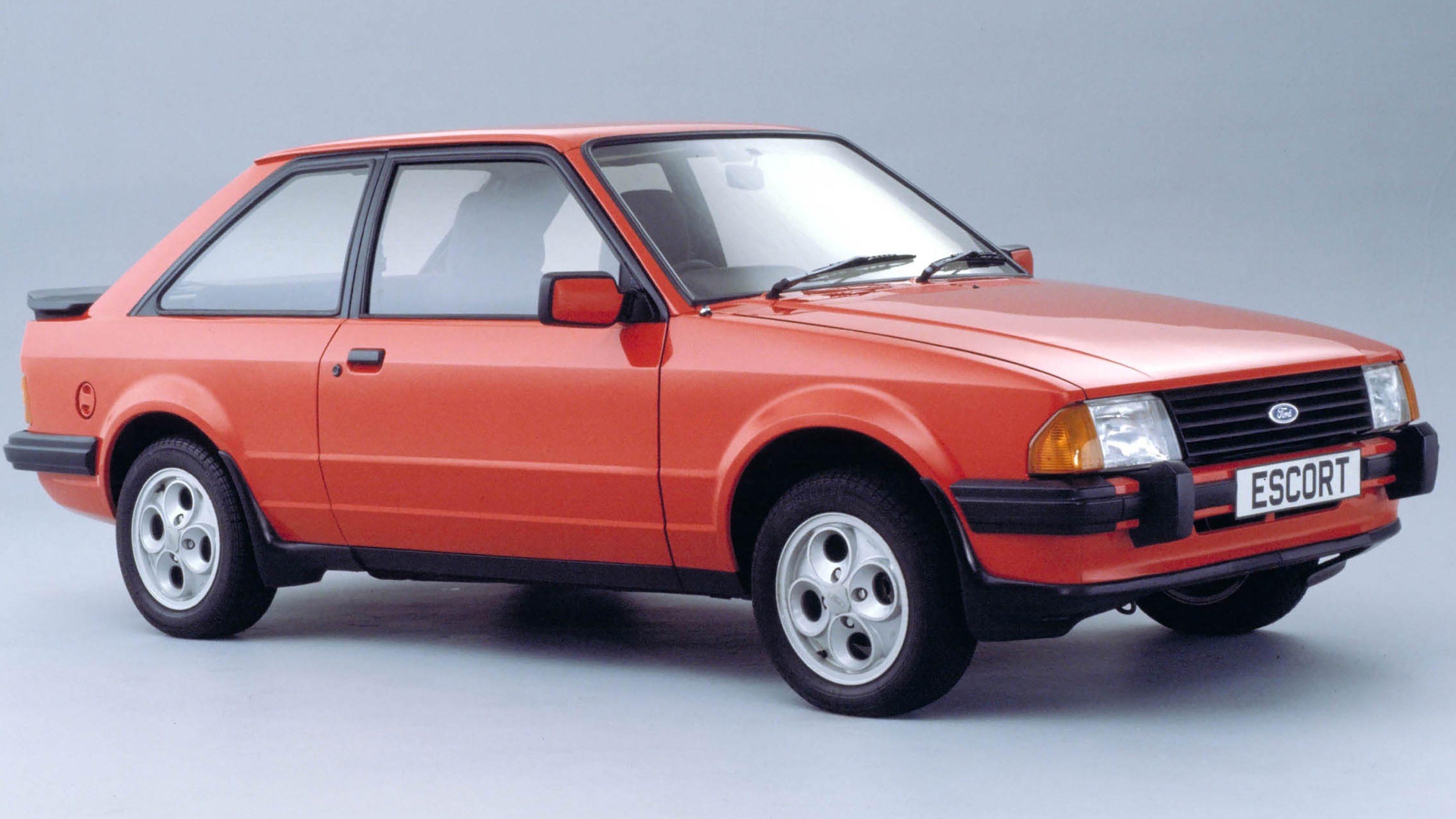 Ford Escort (Mk3) - front static