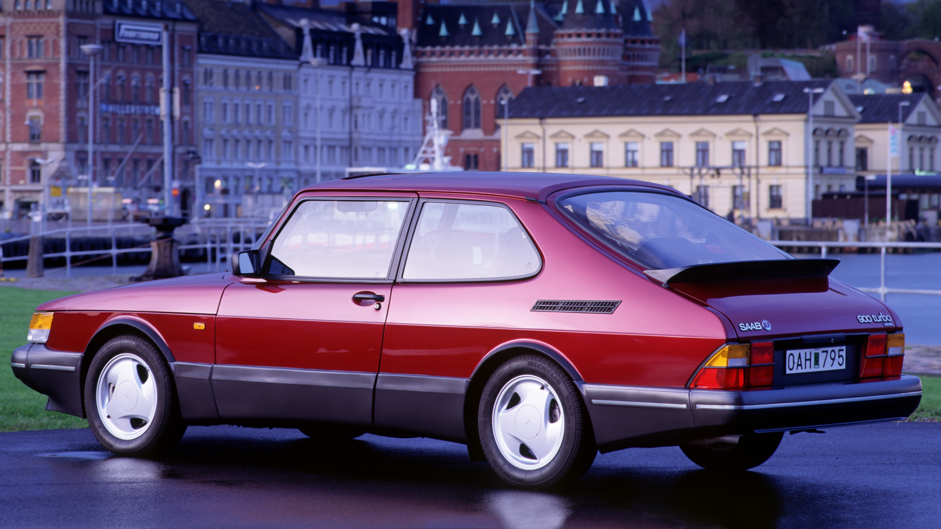 Saab 900 Turbo - rear static