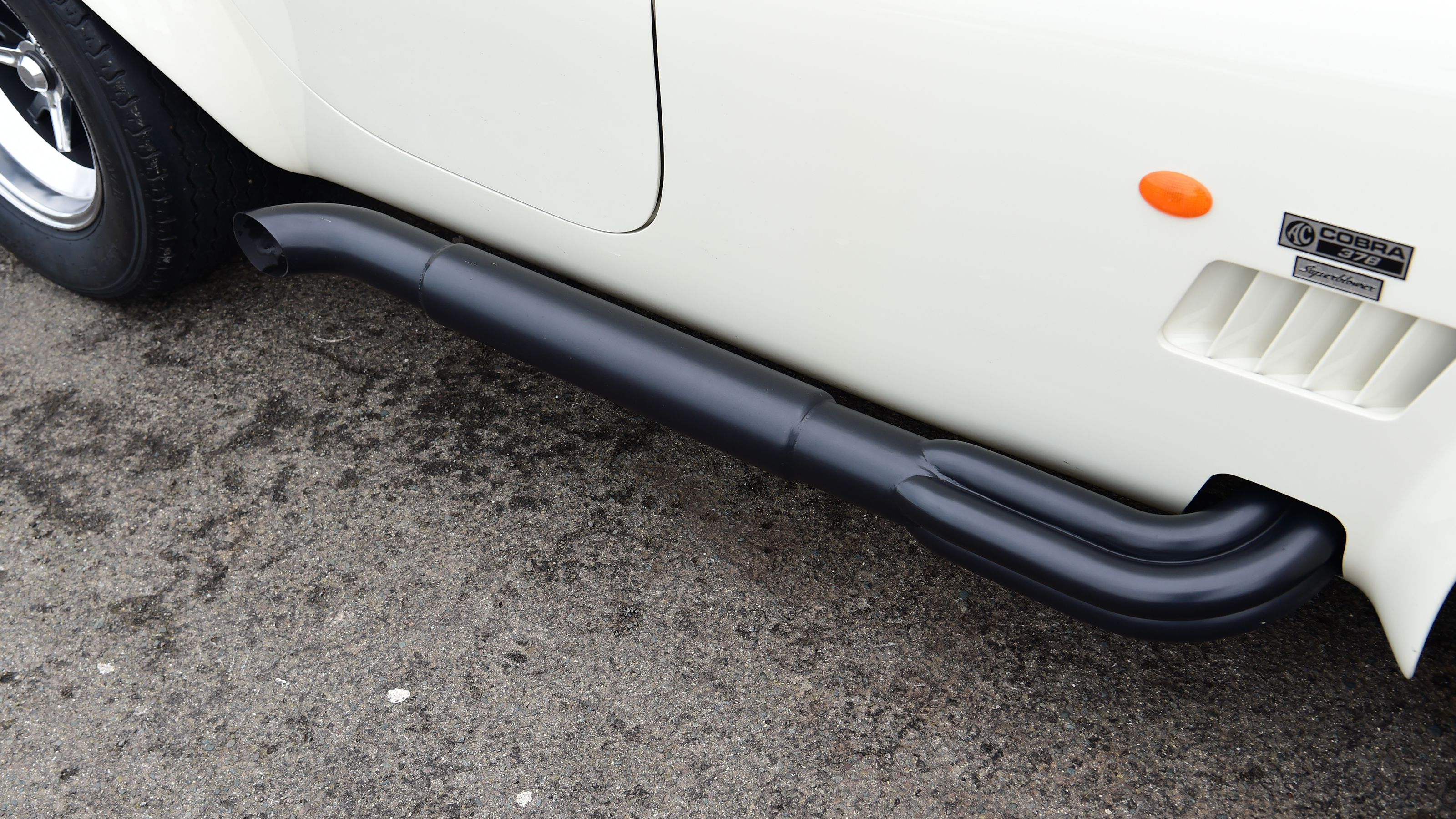 AC Cobra 378 Superblower - exhaust
