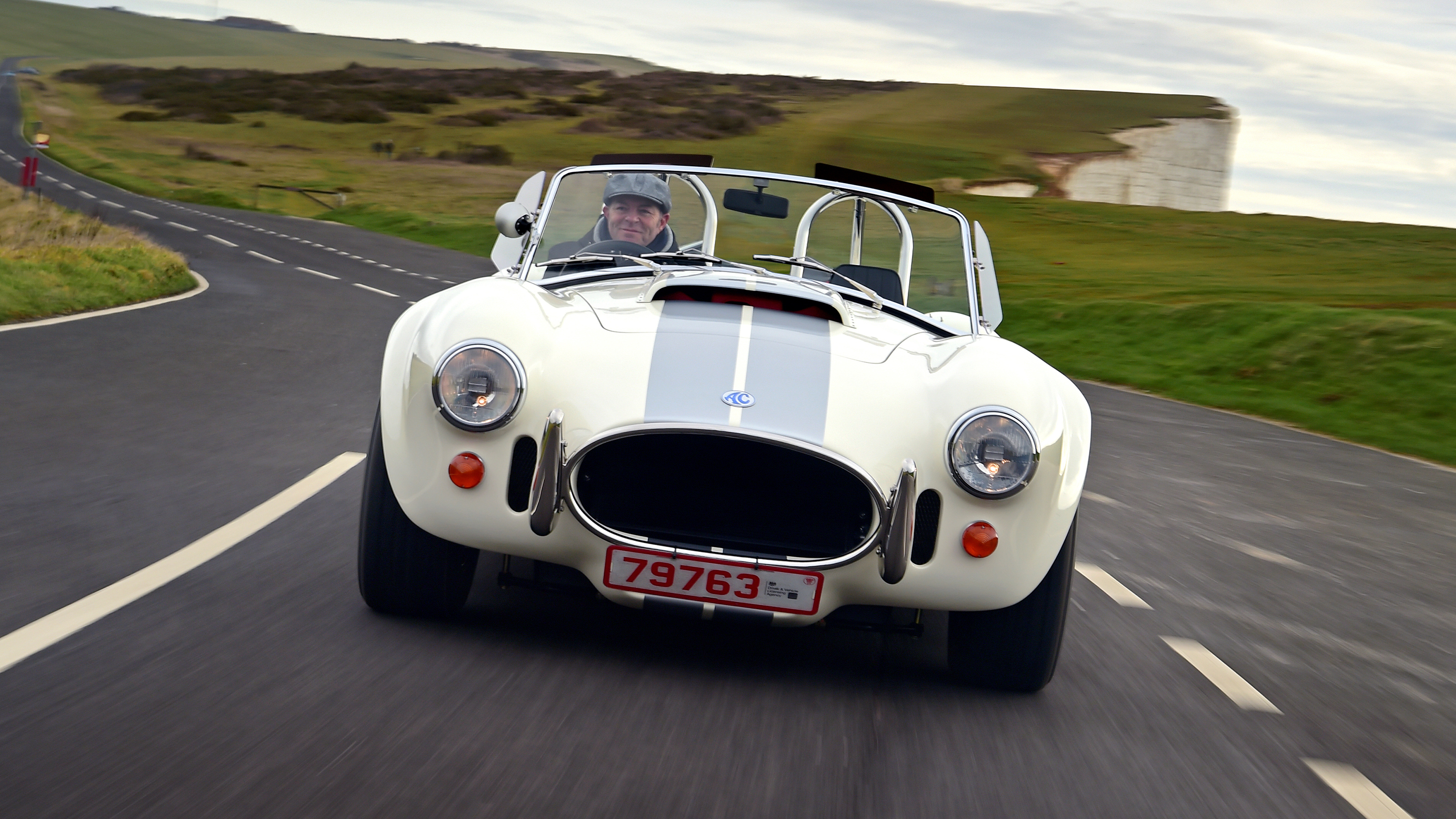 AC Cobra 378 Superblower - front