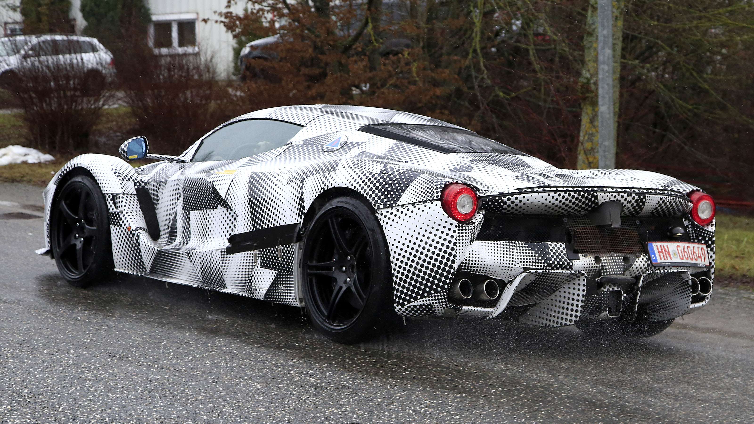 Ferrari hypercar - spyshot 8