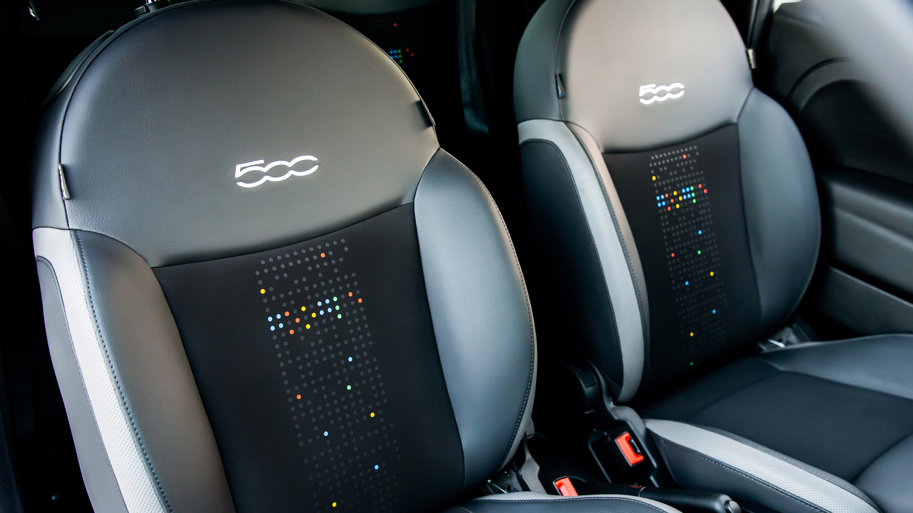 Fiat 500 Google - seats