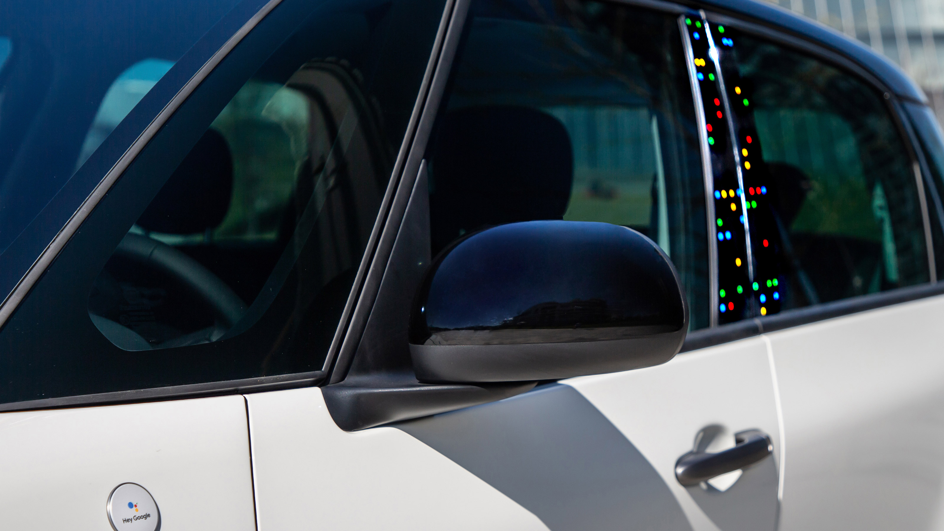 Fiat 500L Google - side detail