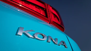 Hyundai Kona electric - badge
