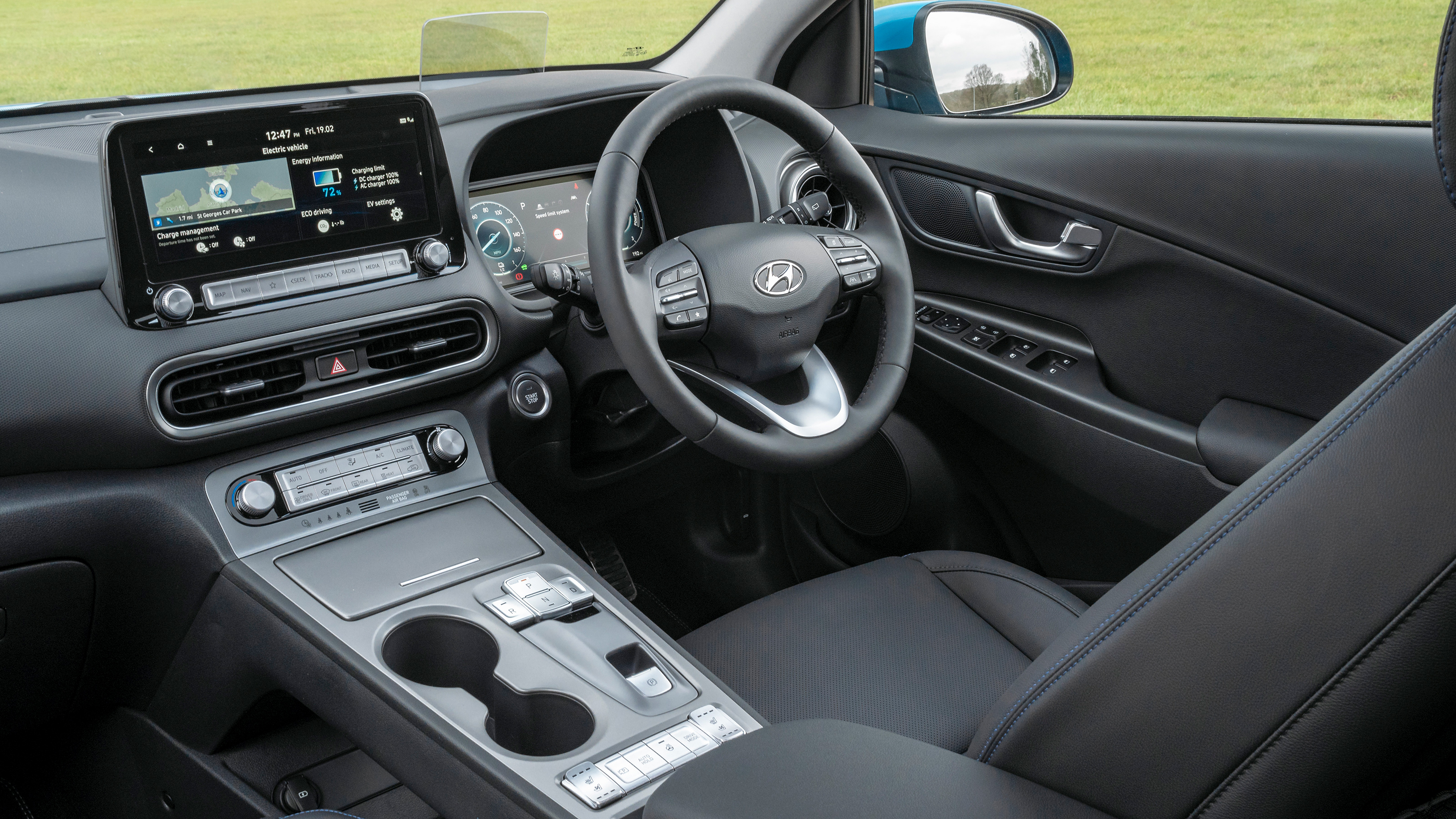 Hyundai Kona electric - interior
