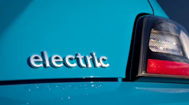 Hyundai Kona electric - badge