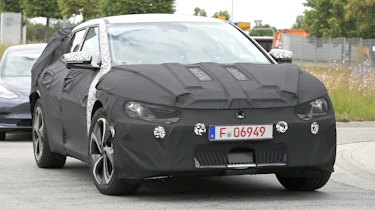 Kia EV6 - spyshot 3