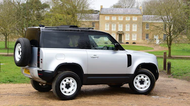 Land Rover Defender 90 D250 - rear static
