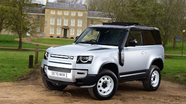 Land Rover Defender 90 D250 - front static