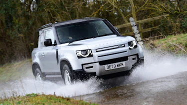 Land Rover Defender 90 D250 - off-road