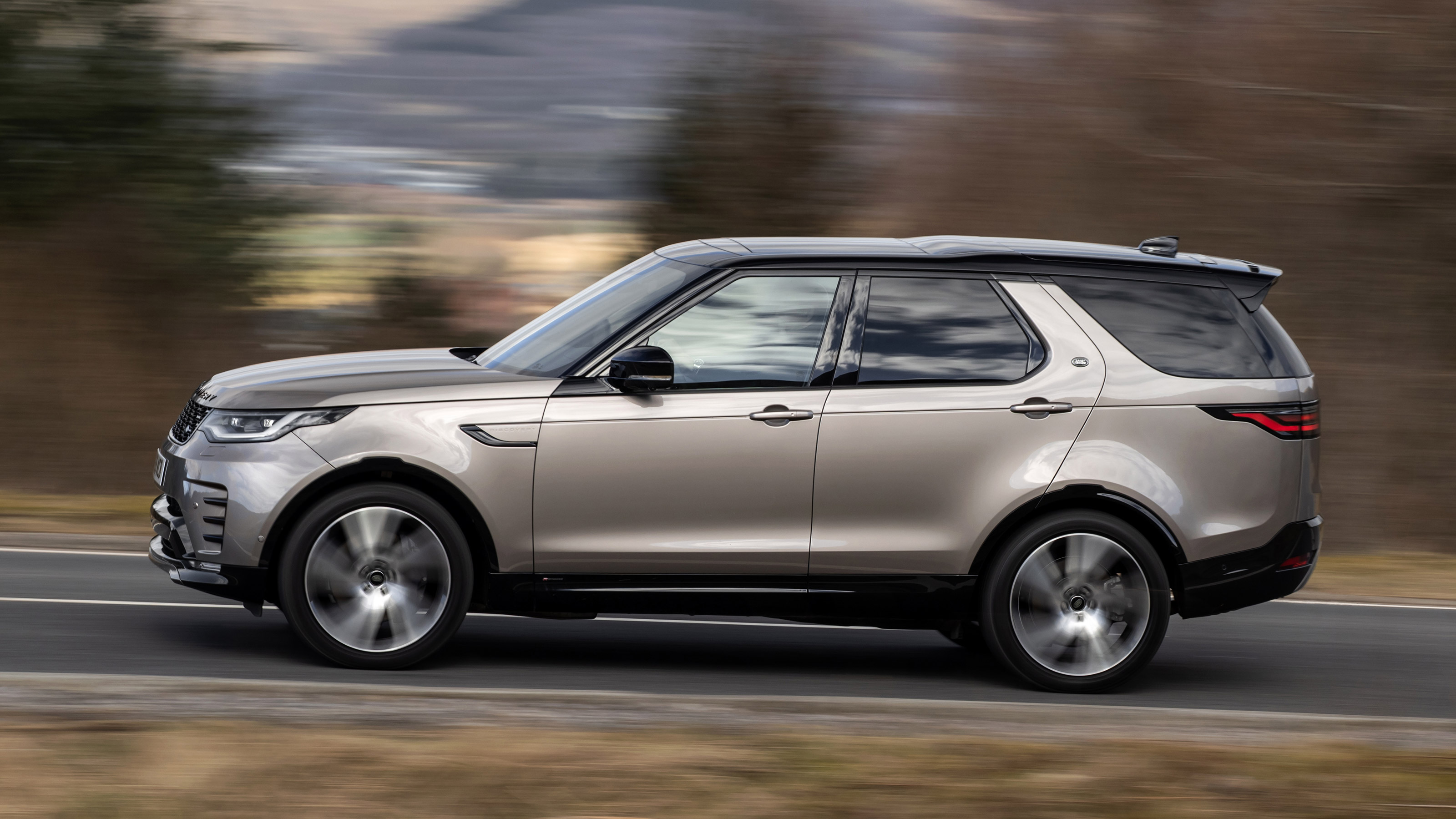 Land Rover Discovery - side