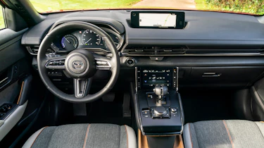 Mazda MX-30 - dash