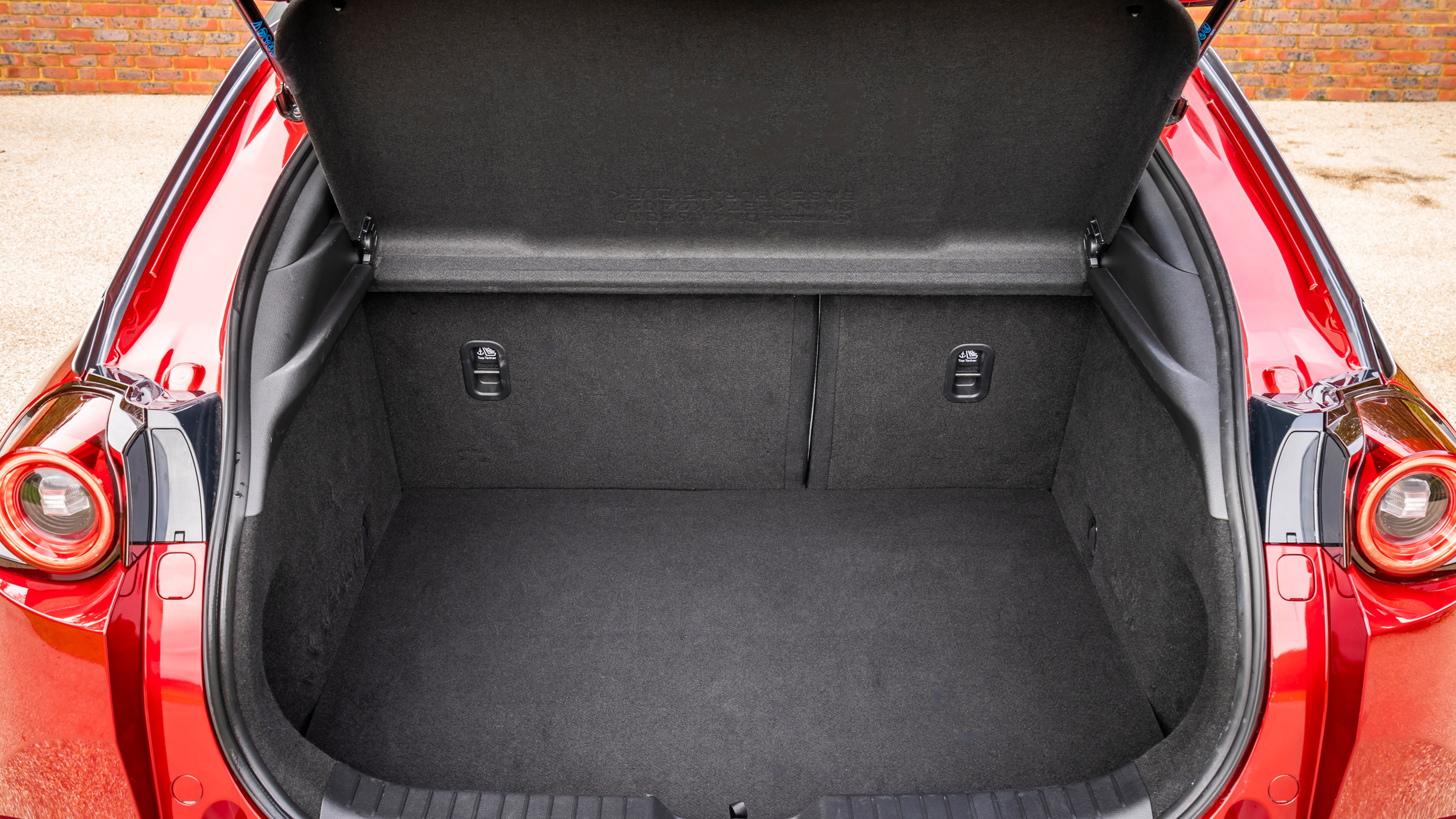 Mazda MX-30 - boot