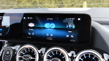 Mercedes EQA 250 - infotainment