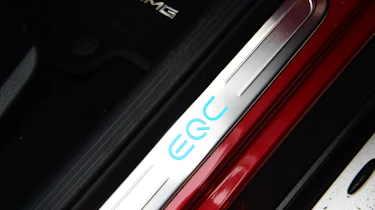 Mercedes EQC 400 - sill