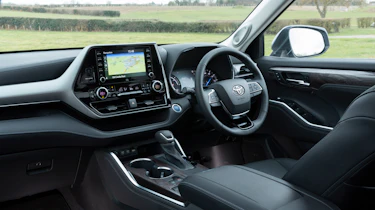 Toyota Highlander - cabin