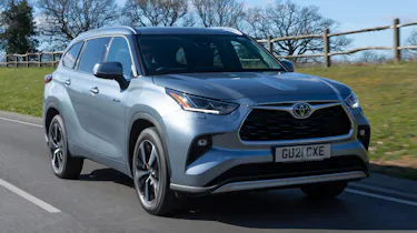 Toyota Highlander - front