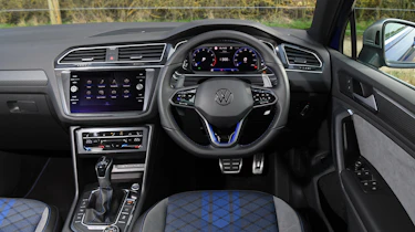 Volkswagen Tigun R - dash