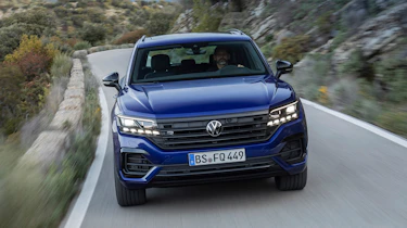 Volkswagen Touareg R - full front