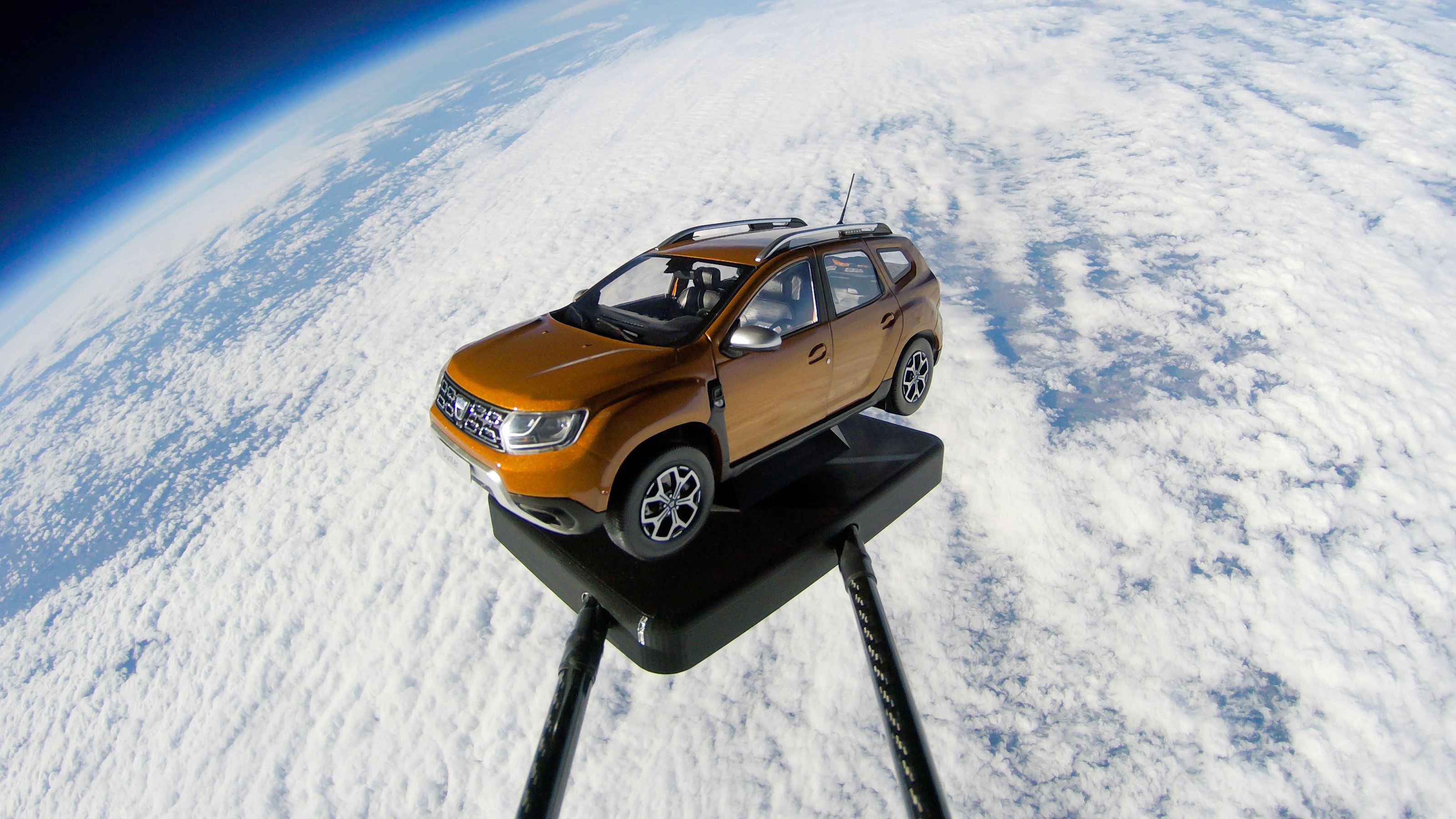 Dacia Dustar