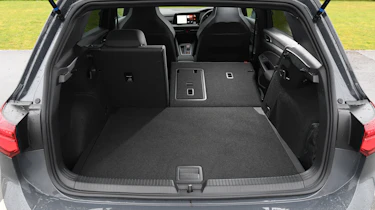 VW Golf GTD -
