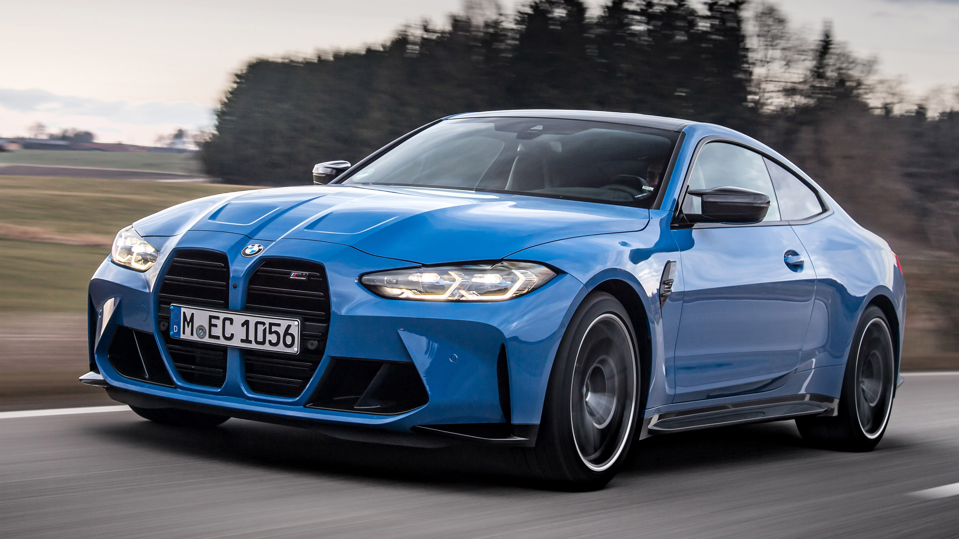 BMW M4 Competition xDrive - front