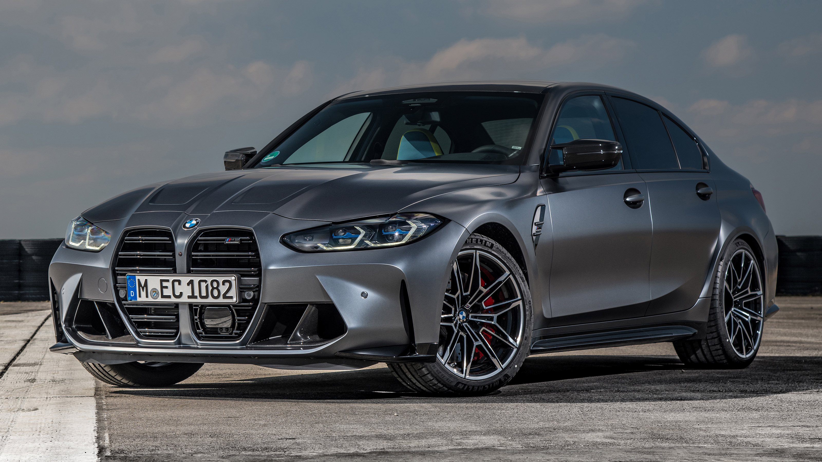 BMW M3 Competition xDrive - front static