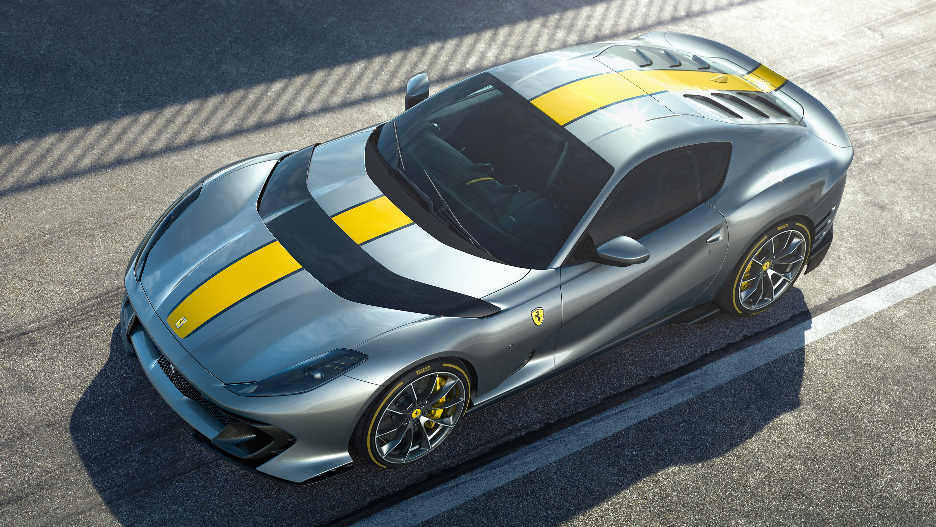 Ferrari 812 Superfast Versione Speciale - front above