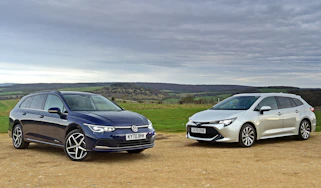 Volkswagen Golf Estate vs Toyota Corolla Touring