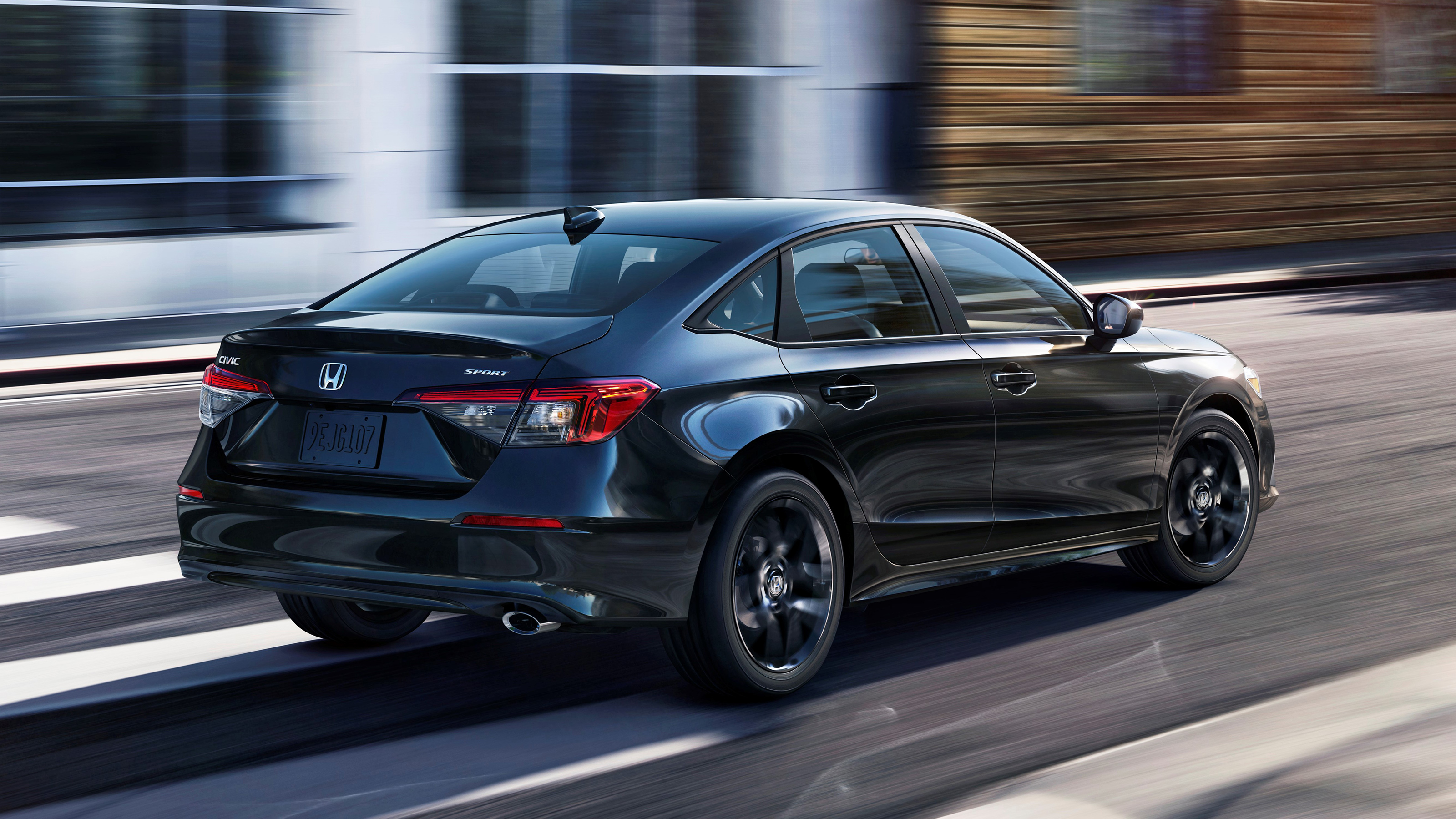 Honda Civic 2021 - rear 