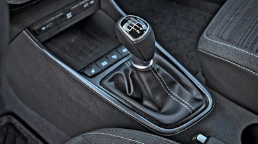 Hyundai Bayon - transmission