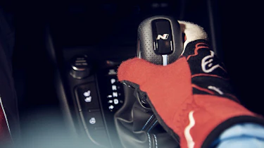 Hyundai Kona N - transmission