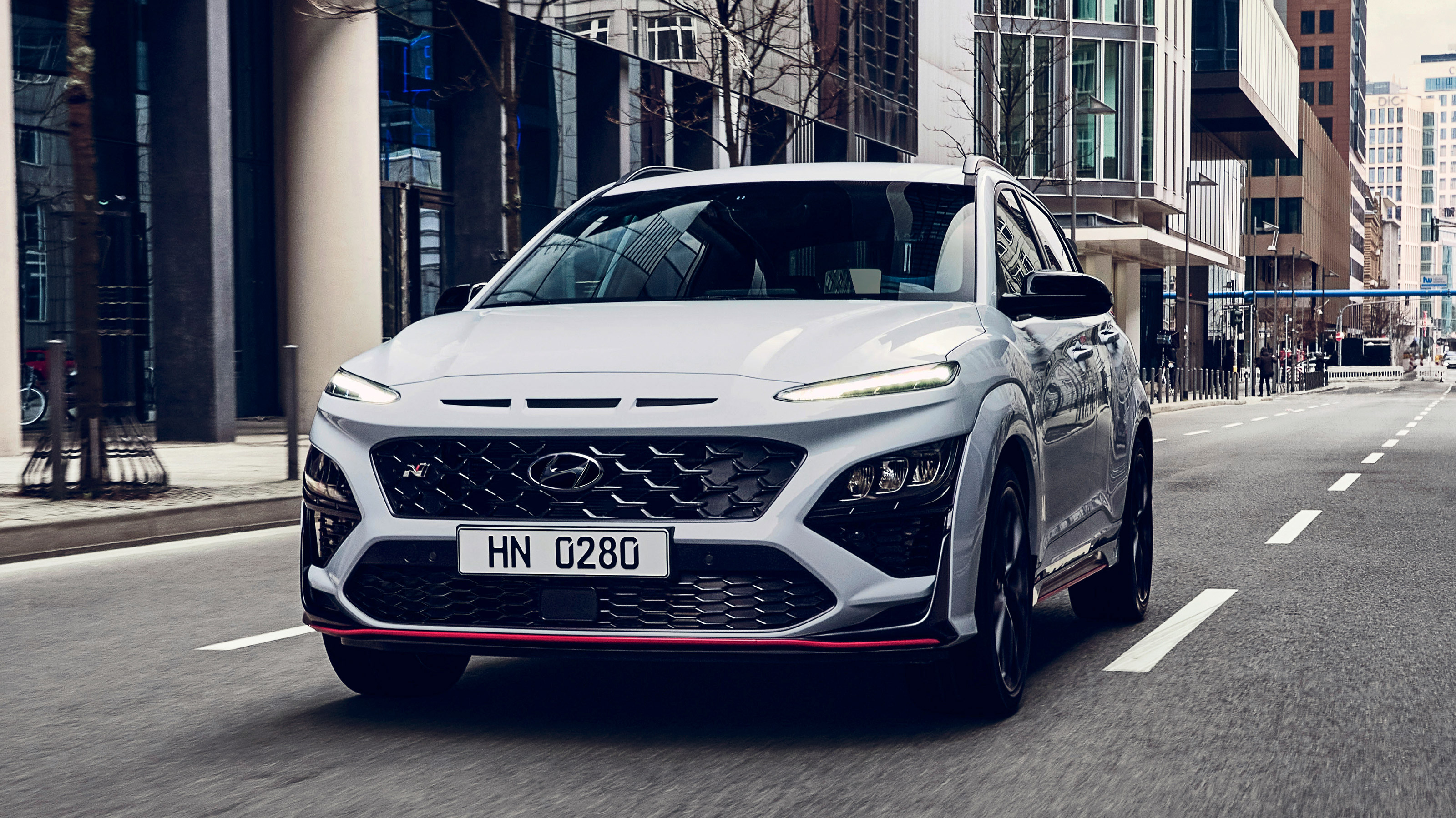 Hyundai Kona N - front tracking