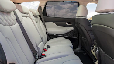 Hyundai Santa Fe Hybrid - rear seats