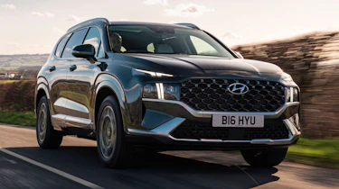 Hyundai Santa Fe Hybrid - front