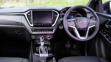 Isuzu D-Max - dash