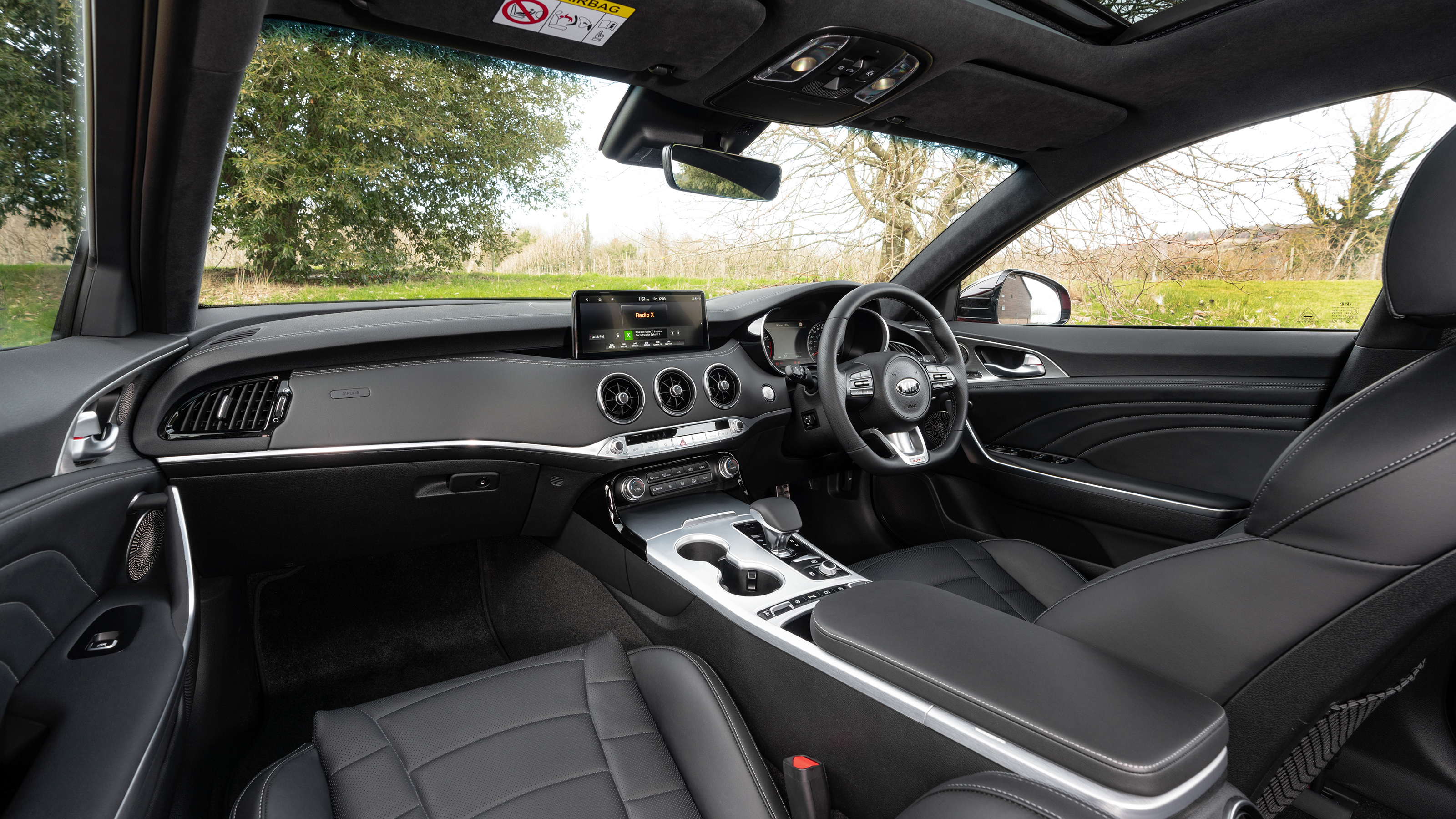 2021 Kia Stinger GT-S 3.3 T-GDi V6 - interior