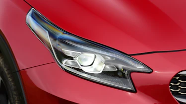 Kia XCeed - front light
