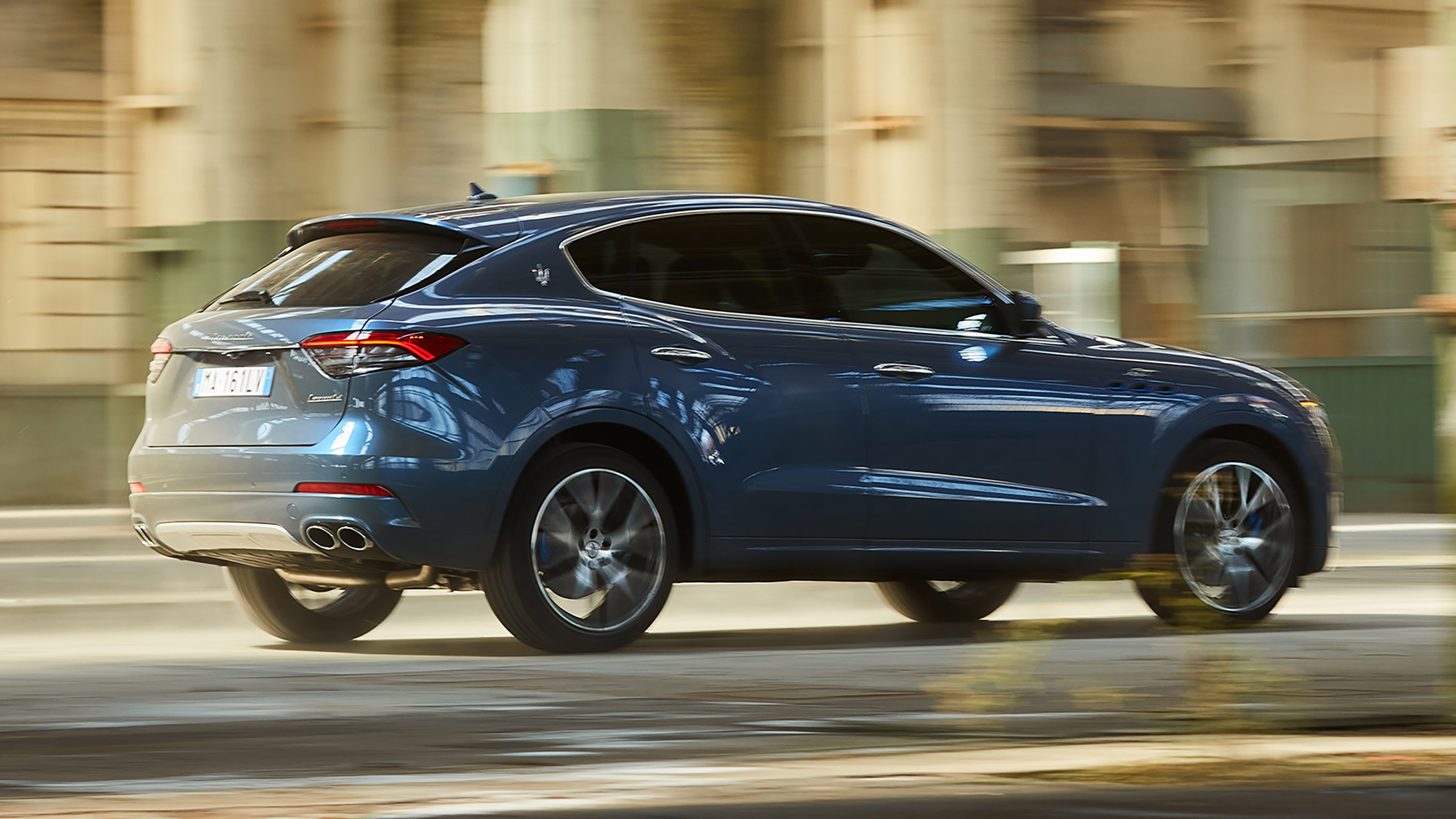 Maserati Levante Hybrid - rear