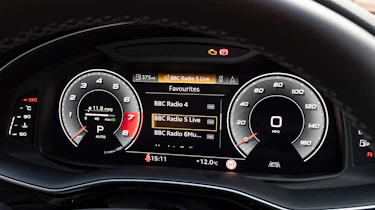 Audi SQ7 - dials