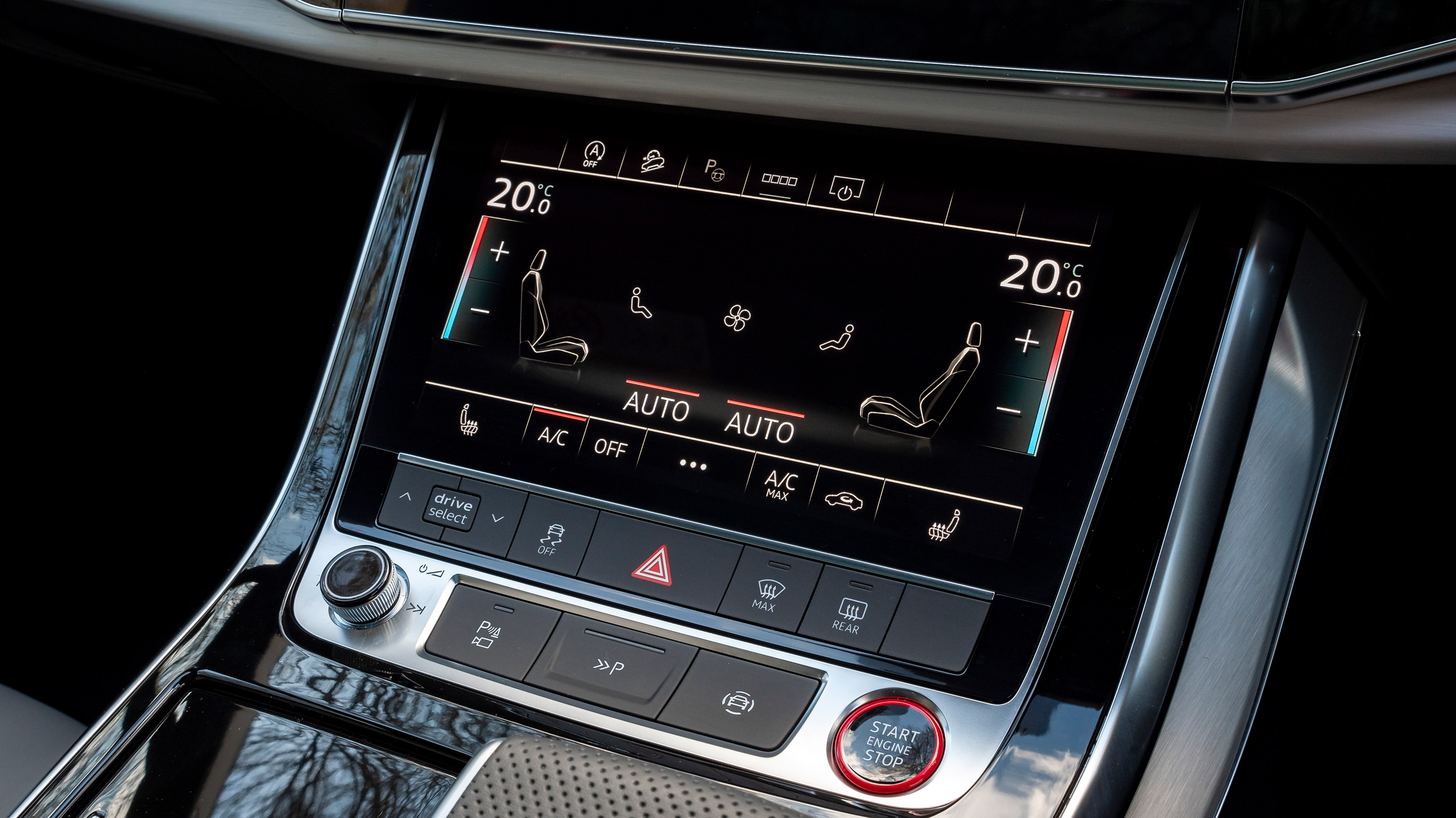 Audi SQ7 - air con