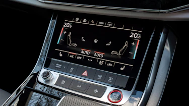 Audi SQ7 - air con