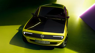 Opel Manta GSe ElektroMOD - front